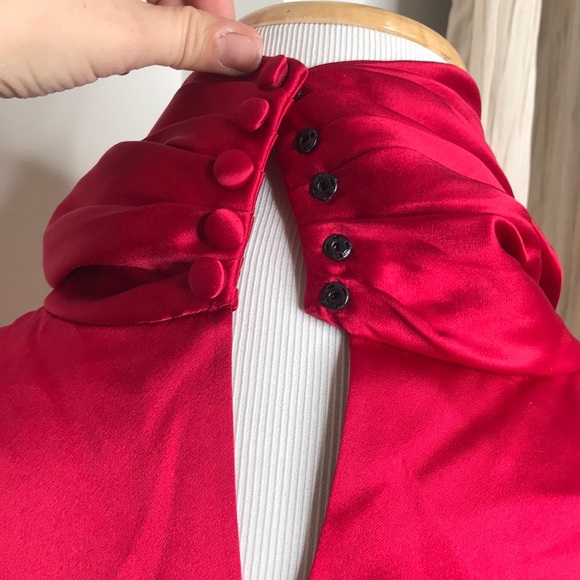 VTG Red Silk Satin Balloon Button Sleeve Blouse L - Picture 11 of 16
